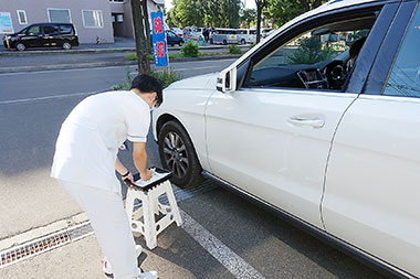 その場で会計も行う