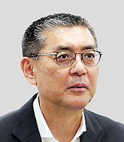 岡本正敏氏