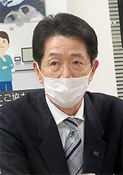 首藤正一会長