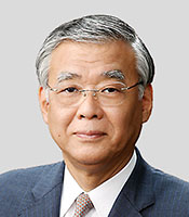 山本信夫氏