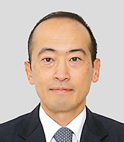 小林章浩氏