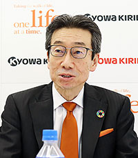 宮本氏