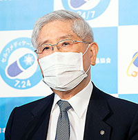 上原氏