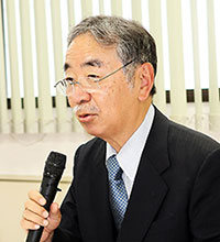 井廻氏