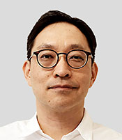 佐藤氏