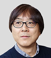 山田氏