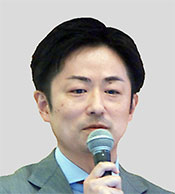 伊藤建氏