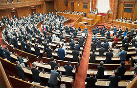 改正薬機法が参院本会議で成立した