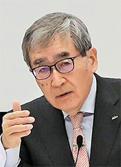 内藤晴夫CEO