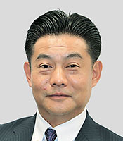 八所氏