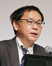 安藤氏