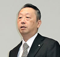 荻原氏