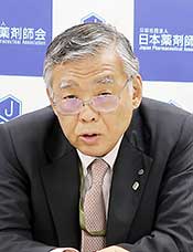 山本氏