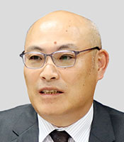 中井氏