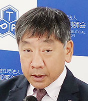 高橋氏