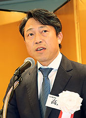 高田氏