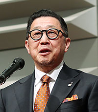 岩月氏