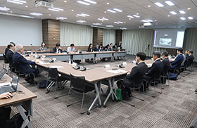 産業構造検討会