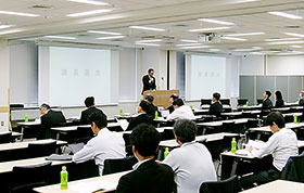 薬卸公取協が総会