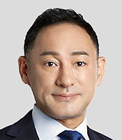 村上氏