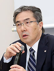 周藤俊樹氏