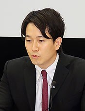 内藤専務