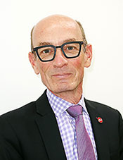 グレッツァー氏