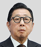岩月氏