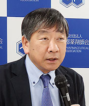 高橋氏