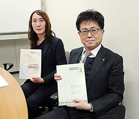 伊藤氏(左)と羽尻氏