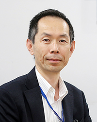 成川センター長