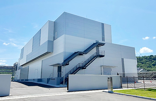 山形工場の新製剤棟竣工