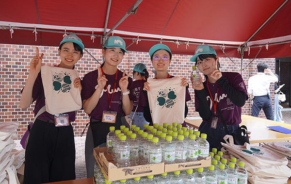 武庫川女子大学