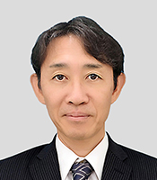 二村氏