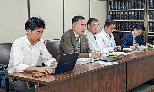 厚労科学研究班