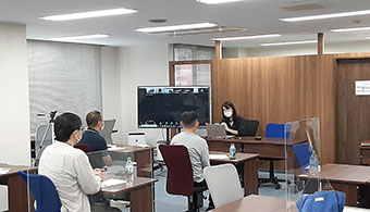 患者や家族向けの「お薬教室」を定期的に実施している