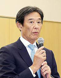 岩本氏