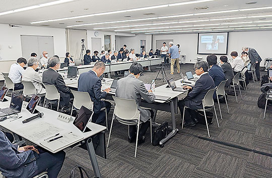 医療保険部会