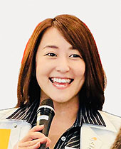 児島惠美子氏