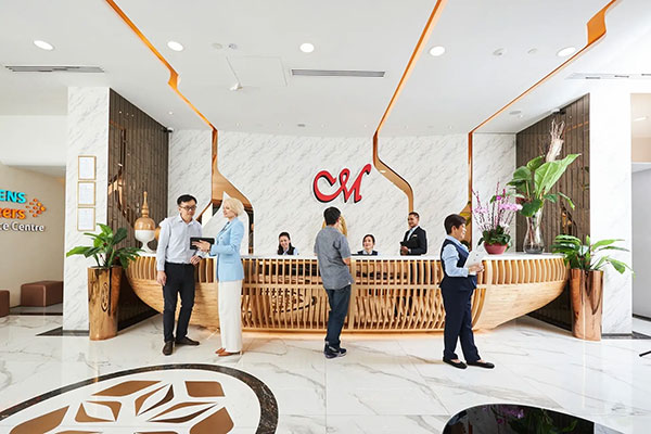 専門医療センターのエントランス