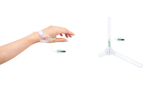 遠位橈骨動脈用止血デバイス「TR Band Distal」