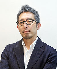 飯島裕也氏