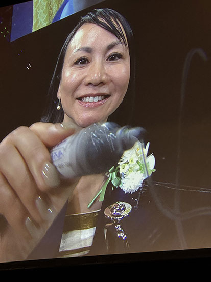 竹岡氏のサインパフォーマンス