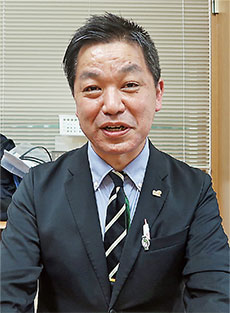 三枝氏