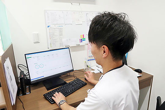 AIアシスタント機能で簡単に薬歴を作成