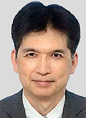 内山氏