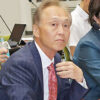 安川氏