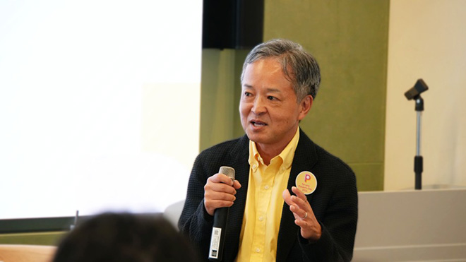 あいさつする鮫島光代表取締役社長CEO