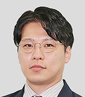 笹本氏