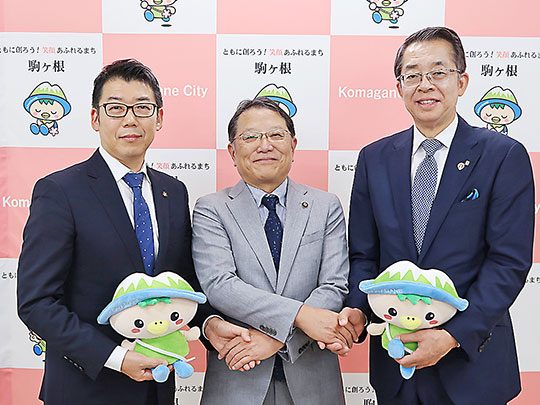 左から中川氏、伊藤氏、加藤氏